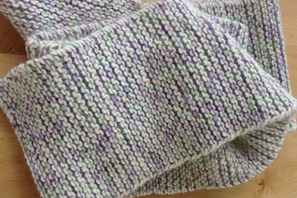 Garter Stitch Scarf Pattern